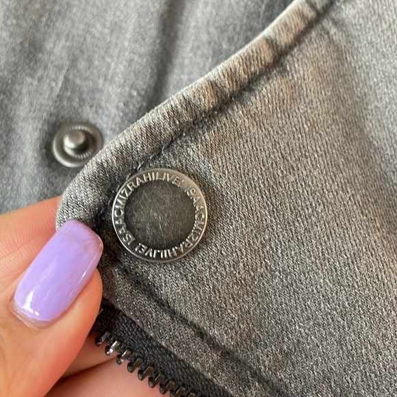 Isaac Mizrahi live moto Ryder denim stretch jacket grey diagonal zipper front 6 - Picture 5 of 13